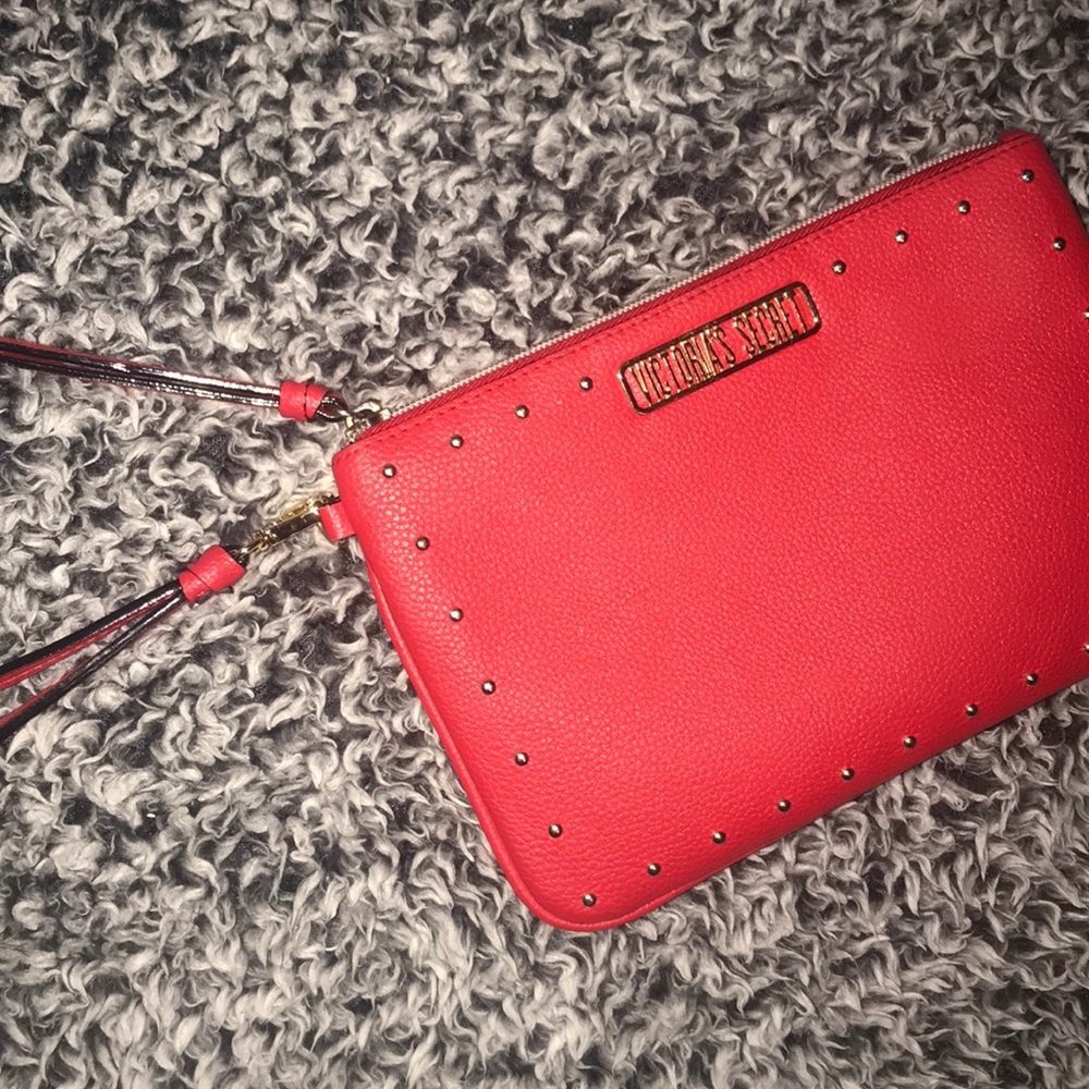 Wristlet
